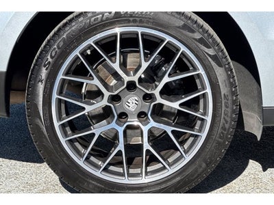 2018 Porsche Macan Base