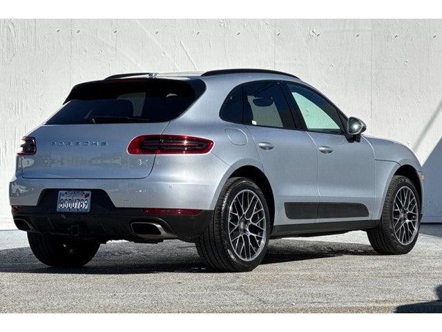 2018 Porsche Macan Base