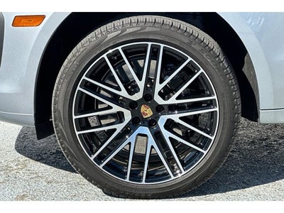 2024 Porsche Macan GTS