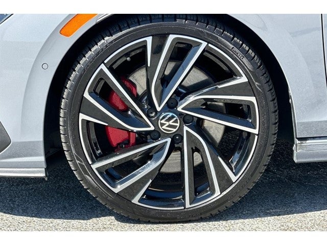 2022 Volkswagen Golf GTI Autobahn