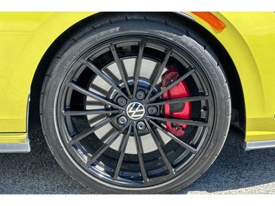 2023 Volkswagen Golf GTI 2.0T 40th Anniversary Edition