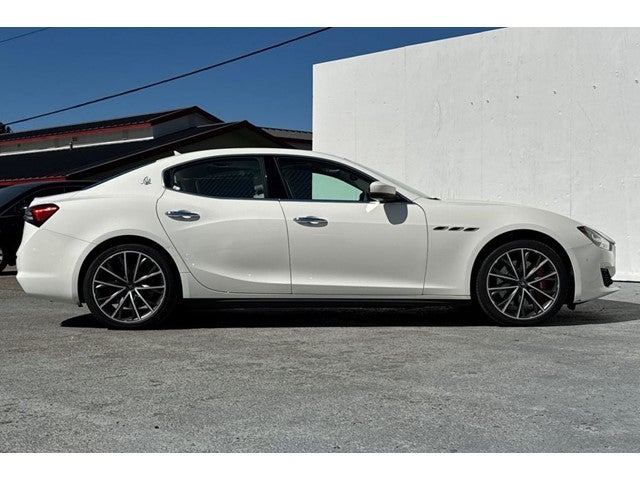 2021 Maserati Ghibli Base