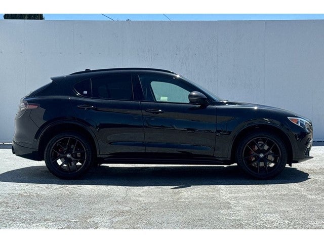 2021 Alfa Romeo Stelvio Ti Sport